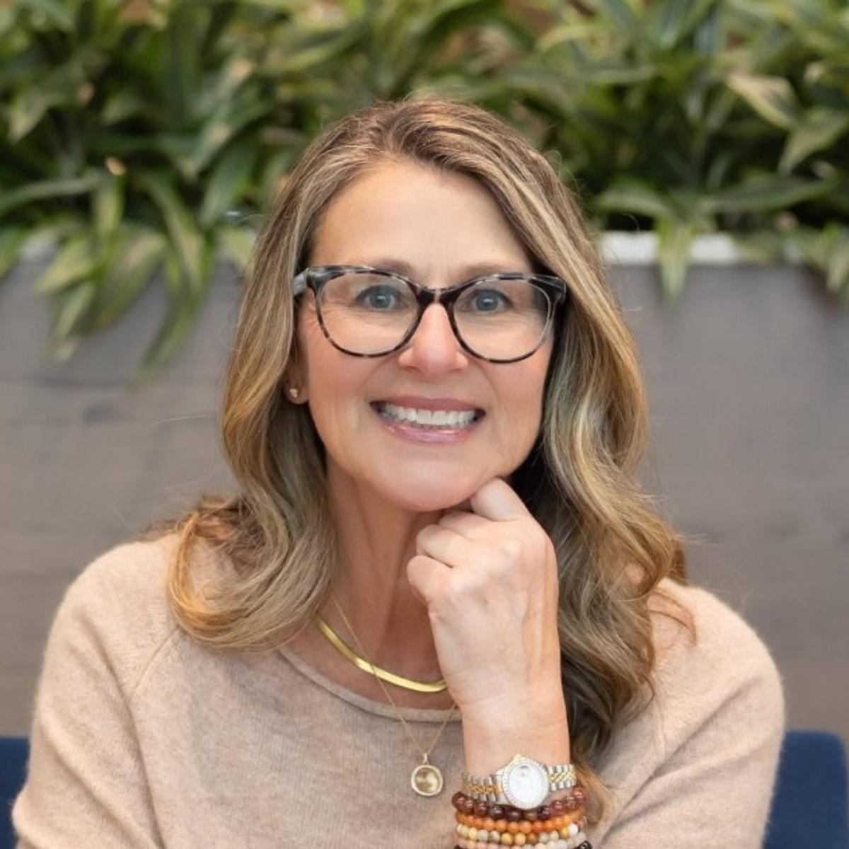 Lisa L. head
